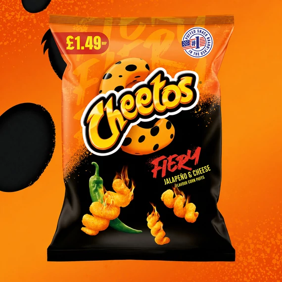 Cheetos Fiery Jalapeno & Cheese csípős sajtos angol chips 70g
