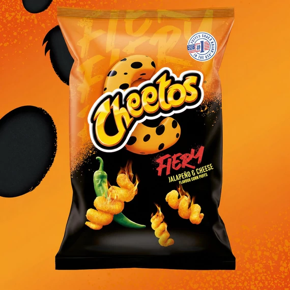 Cheetos Fiery Jalapeno & Cheese csípős sajtos angol chips 105g