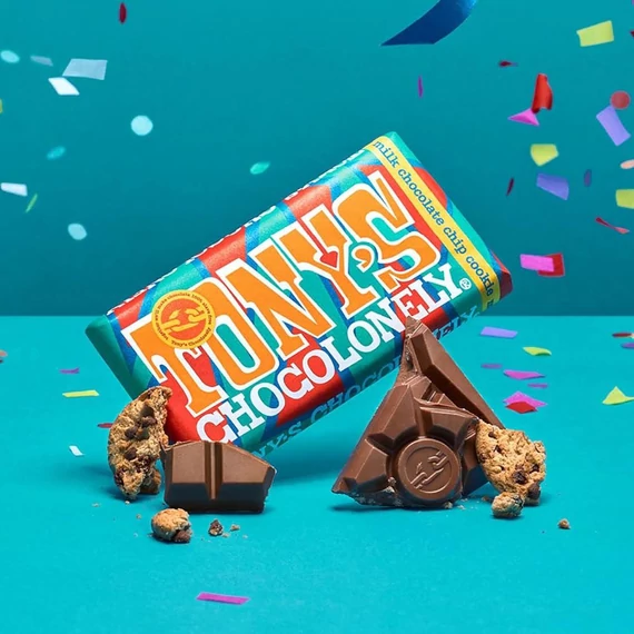 Tonys Chocolonely Milk Chocolate Chip Cookie kekszarabokkal töltött tejcsokoládé 180g