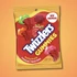 Kép 1/2 - Twizzlers Gummies nyelvfestős gyümölcsös gumicukor 182g