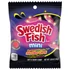 Kép 2/2 - Swedish Fish Mini Glow Up eper-görögdinnye ízű világítós gumicukor 87g