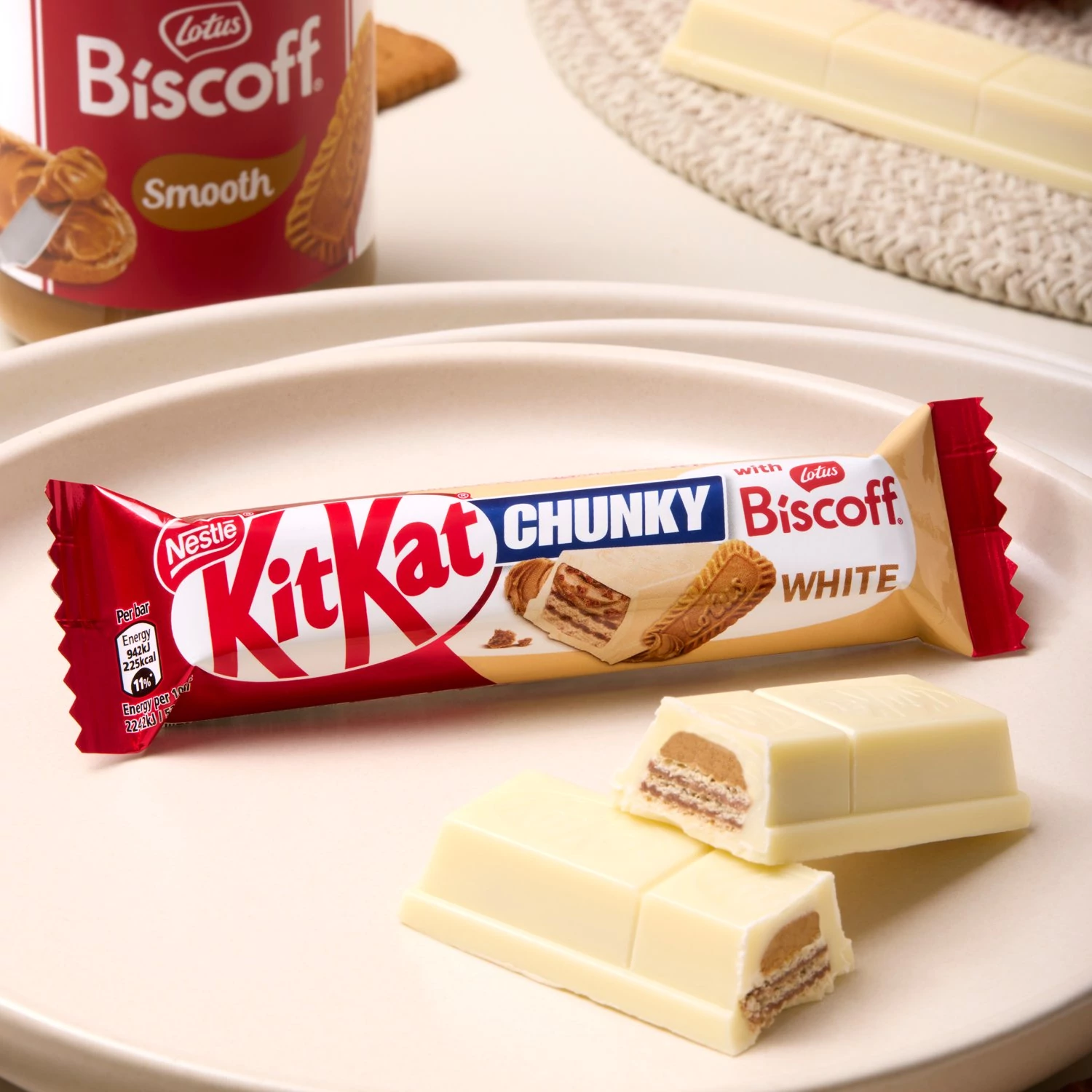 Kit Kat Chunky White Lotus csokoládé 42g