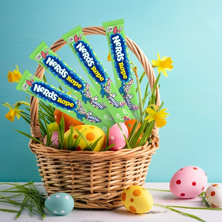 Nerds Rope Hoppin húsvéti gyümölcs ízű cukorkás gumicukor 26g