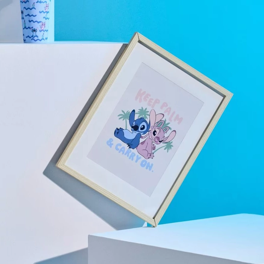 Stitch képkeret Stich ábrával 