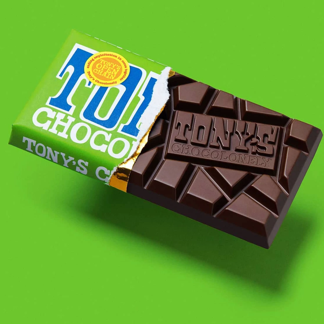 Tonys Chocolonely Dark Almond Sea Salt mandulás tengeri sós étcsokoládé 180g